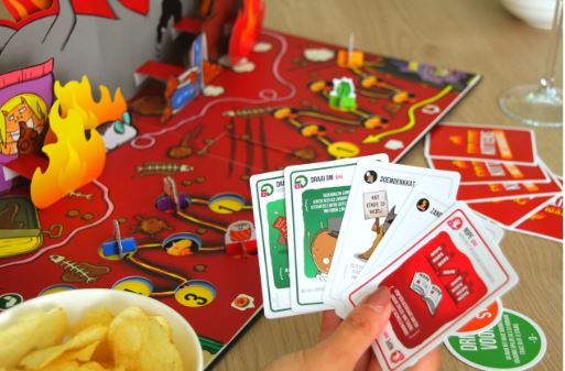 Waarom Lachen met spellen jouw leukste avond van de maand wordt