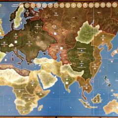 Axis and Allies bordspel met speelbord, legerminiaturen en varianten zoals 1942 en Global 1940 in WOII-thema
