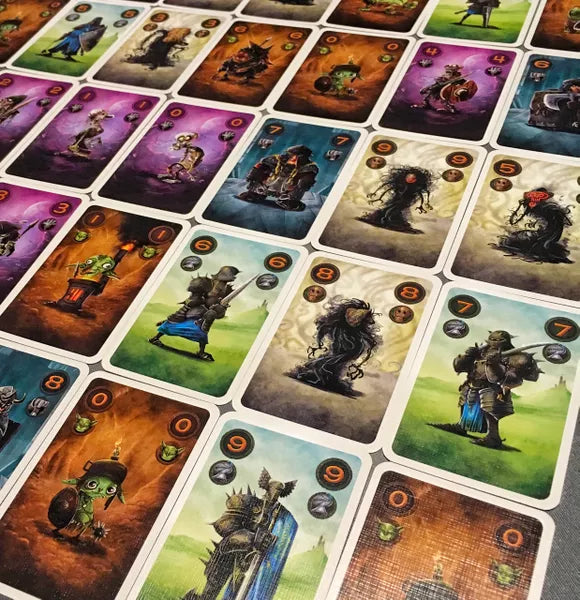 Collectie Claim kaartspel bij Speldorado – trick‑taking duelspel voor 2 spelers met vijf facties en unieke vaardigheden.