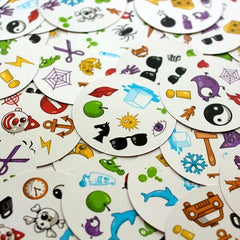 Collectie Dobble bij Speldorado – observatie- en reactiespel Dobble (Spot It!) voor families en snelle rondes.