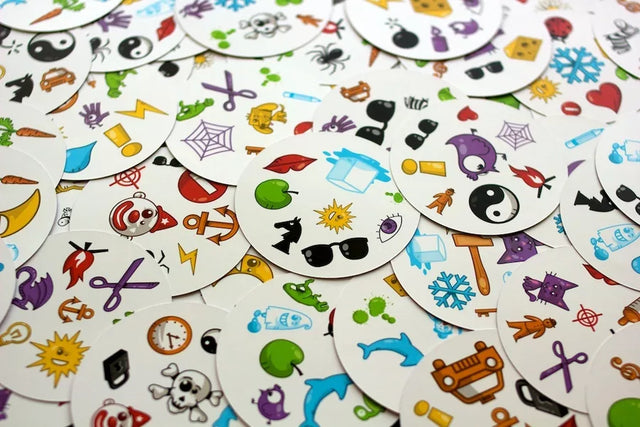 Collectie Dobble bij Speldorado – observatie- en reactiespel Dobble (Spot It!) voor families en snelle rondes.