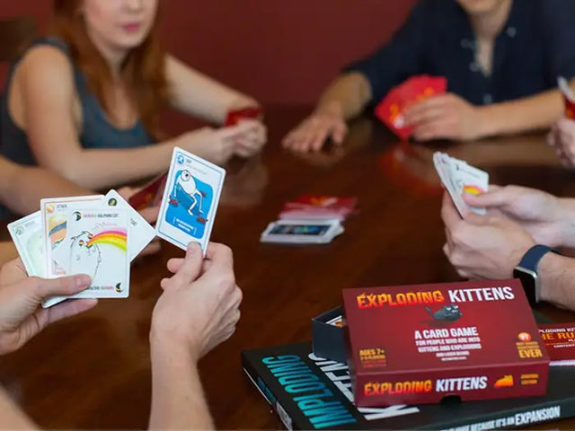 Collectie Exploding Kittens bij Speldorado – kaartspel en uitbreidingen Imploding, Streaking, Barking Kittens