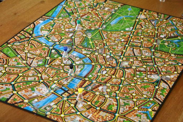 Scotland Yard bordspel van Ravensburger, detectivespel met Mr. X en een spannende achtervolging door Londen bij Speldorado