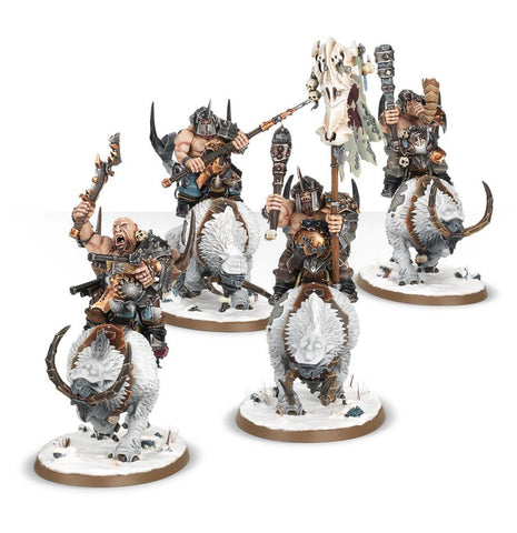 Dit is een afbeelding van het miniatuur Mournfang Pack - Ogur Mawtribes voor het spel Warhammer, te koop bij Tabletop Miniature Wargames spellenwinkel Speldorado in delft