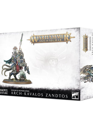 Dit is een afbeelding van het miniatuur Arch-Kavalos Zandtos - Flesh Eater Courts voor het spel Warhammer, te koop bij Tabletop Miniature Wargames spellenwinkel Speldorado in delft