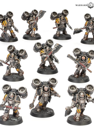 Dit is een afbeelding van het miniatuur Mkii Assault Squad - Horus Heresy voor het spel Warhammer, te koop bij Tabletop Miniature Wargames spellenwinkel Speldorado in delft