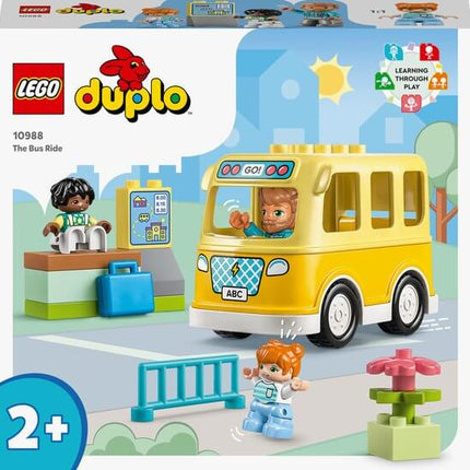 Het Busritje - 10988, 41104503 van Lego te koop bij Speldorado !