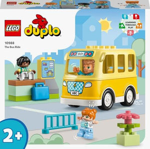 Het Busritje - 10988, 41104503 van Lego te koop bij Speldorado !