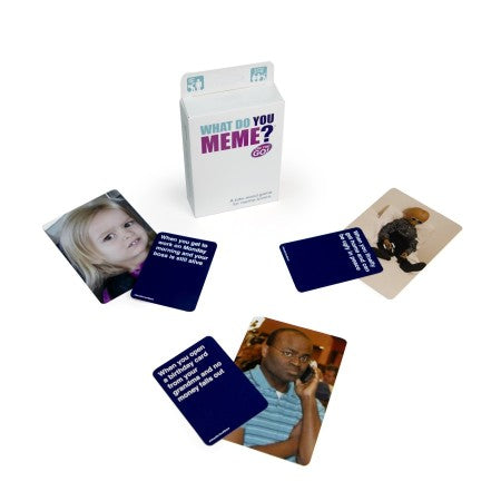 Dit is een foto van het spel What Do You Meme Travel te koop bij Speldorado Spellenwinkel Delft