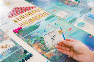 Dit is een foto van het spel Finspan - EN te koop bij Speldorado Spellenwinkel Delft
