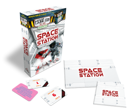 Dit is een foto van het spel Escape Room The Game Uitbreidingsset - Space Station te koop bij Speldorado Spellenwinkel Delft