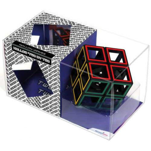 Dit is een foto van het spel Hollow Twobytwo te koop bij Speldorado Spellenwinkel Delft