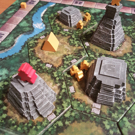 Dit is een foto van het spel Tikal te koop bij Speldorado Spellenwinkel Delft