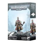 Dit is een afbeelding van het miniatuur wolf priest - space wolves voor het spel Warhammer, te koop bij Tabletop Miniature Wargames spellenwinkel Speldorado in delft