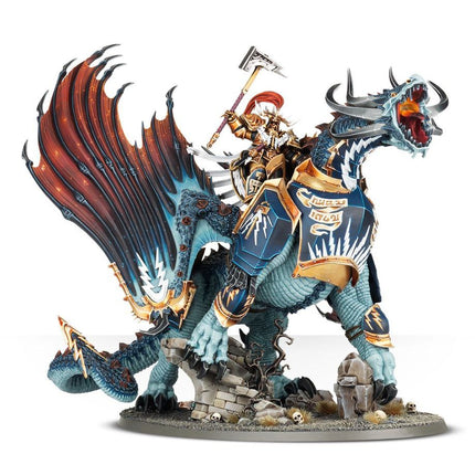 Dit is een afbeelding van het miniatuur Lord Celestant On Stardrake - Stormcast Eternals voor het spel Warhammer, te koop bij Tabletop Miniature Wargames spellenwinkel Speldorado in delft