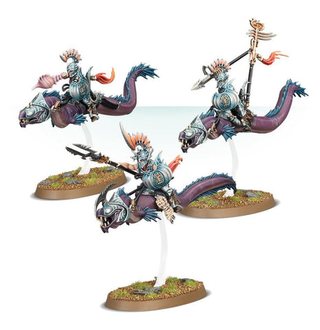 Dit is een afbeelding van het miniatuur Akhelian Allopex - Idoneth Deepkin voor het spel Warhammer, te koop bij Tabletop Miniature Wargames spellenwinkel Speldorado in delft