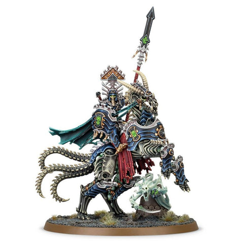Dit is een afbeelding van het miniatuur Arch-Kavalos Zandtos - Flesh Eater Courts voor het spel Warhammer, te koop bij Tabletop Miniature Wargames spellenwinkel Speldorado in delft