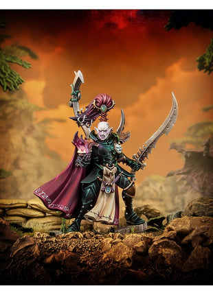 Dit is een afbeelding van het miniatuur Archon -Drukhari voor het spel Warhammer, te koop bij Tabletop Miniature Wargames spellenwinkel Speldorado in delft