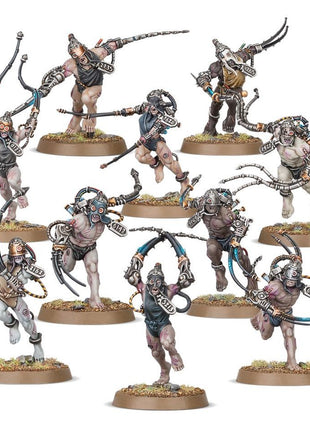 Dit is een afbeelding van het miniatuur Arco-Flagellants- Adepta Sororitas voor het spel Warhammer, te koop bij Tabletop Miniature Wargames spellenwinkel Speldorado in delft