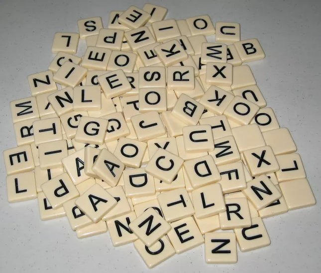 Dit is een foto van het spel Bananagrams te koop bij Speldorado Spellenwinkel Delft