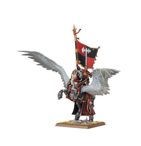 Dit is een afbeelding van het miniatuur Battle Standard On Royal Pegasus - Kingdom of Bretonnia voor het spel Warhammer, te koop bij Tabletop Miniature Wargames spellenwinkel Speldorado in delft