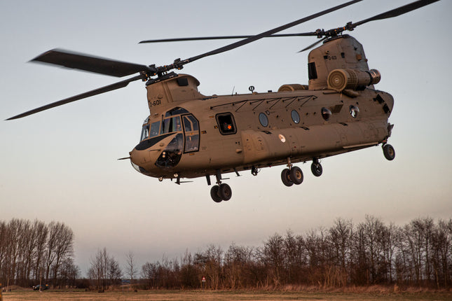 Ch-47D Chinook - 3825, 3825 van Revell te koop bij Speldorado !