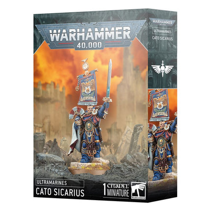 Dit is een afbeelding van het miniatuur Cato Sicarius - Ultramarines voor het spel Warhammer, te koop bij Tabletop Miniature Wargames spellenwinkel Speldorado in delft