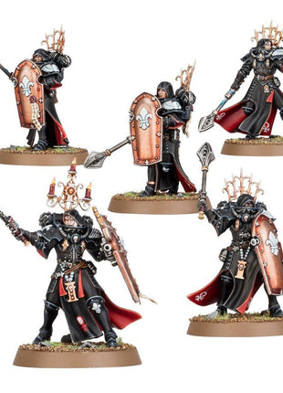 Dit is een afbeelding van het miniatuur Celestian Sacresants- Adepta Sororitas voor het spel Warhammer, te koop bij Tabletop Miniature Wargames spellenwinkel Speldorado in delft