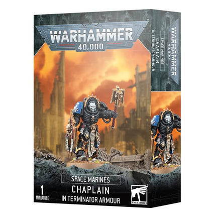 Dit is een afbeelding van het miniatuur Chaplain In Terminator Armour - Space Marines voor het spel Warhammer, te koop bij Tabletop Miniature Wargames spellenwinkel Speldorado in delft