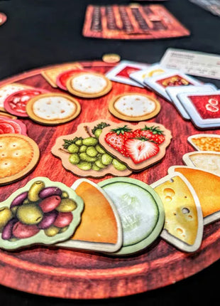 Dit is een foto van het spel Charcuterie The Board Game te koop bij Speldorado Spellenwinkel Delft