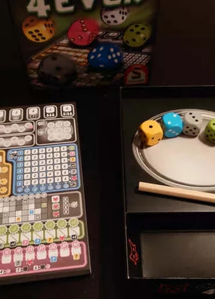 Dit is een foto van het spel Clever 4Ever te koop bij Speldorado Spellenwinkel Delft