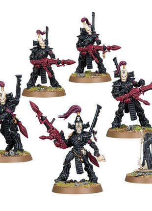 Dit is een afbeelding van het miniatuur Dark Reapers - Aeldari voor het spel Warhammer, te koop bij Tabletop Miniature Wargames spellenwinkel Speldorado in delft