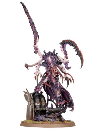 Dit is een afbeelding van het miniatuur Deathleaper - Tyranids voor het spel Warhammer, te koop bij Tabletop Miniature Wargames spellenwinkel Speldorado in delft