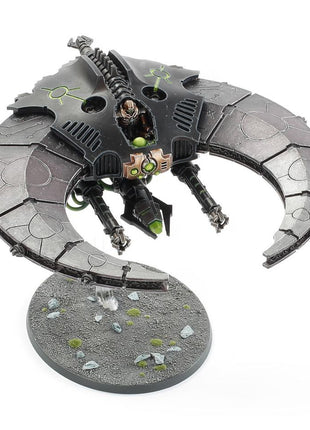Dit is een afbeelding van het miniatuur Doom Scythe - Necrons voor het spel Warhammer, te koop bij Tabletop Miniature Wargames spellenwinkel Speldorado in delft