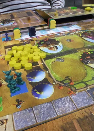 Dit is een foto van het spel Dungeon Petz te koop bij Speldorado Spellenwinkel Delft