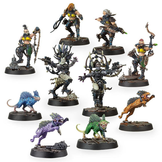 Dit is een foto van het spel Escher Death Maidens & Wyld Runners - Necromunda te koop bij Speldorado Spellenwinkel Delft