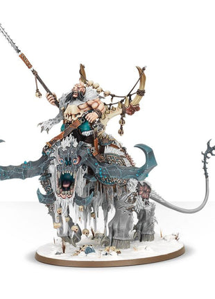 Dit is een afbeelding van het miniatuur Frostlord On Stonehorn - Ogur Mawtribes voor het spel Warhammer, te koop bij Tabletop Miniature Wargames spellenwinkel Speldorado in delft