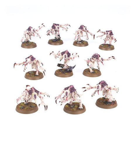 Dit is een afbeelding van het miniatuur Genestealers - Tyranids voor het spel Warhammer, te koop bij Tabletop Miniature Wargames spellenwinkel Speldorado in delft