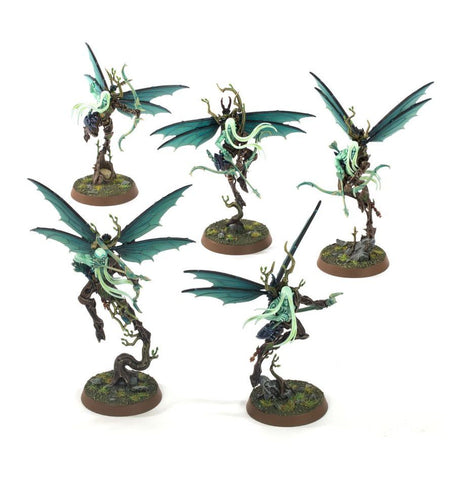 Dit is een afbeelding van het miniatuur Gossamid Archers - Sylvaneth voor het spel Warhammer, te koop bij Tabletop Miniature Wargames spellenwinkel Speldorado in delft