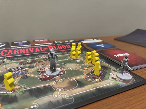 Dit is een foto van het spel Haunting of Creech Manor- Final Girl te koop bij Speldorado Spellenwinkel Delft