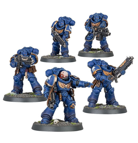 Dit is een afbeelding van het miniatuur Heavy Intercessors - Space Marines voor het spel Warhammer, te koop bij Tabletop Miniature Wargames spellenwinkel Speldorado in delft