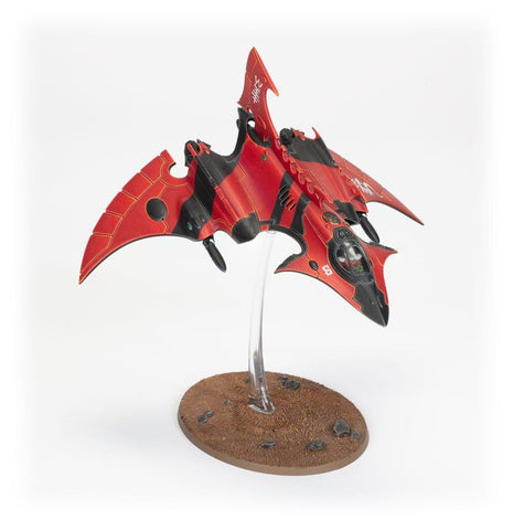 Dit is een afbeelding van het miniatuur Hemlock Wraithfighter - Aeldari voor het spel Warhammer, te koop bij Tabletop Miniature Wargames spellenwinkel Speldorado in delft