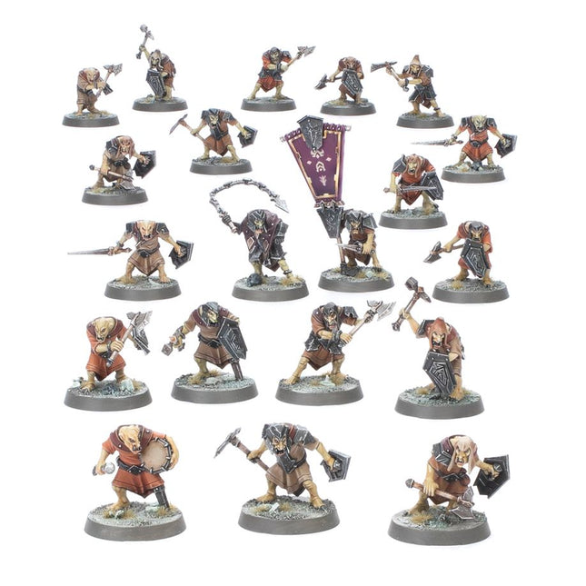 Dit is een afbeelding van het miniatuur Hobgrot Vandalz - Helsmiths Of Hashut voor het spel Warhammer, te koop bij Tabletop Miniature Wargames spellenwinkel Speldorado in delft