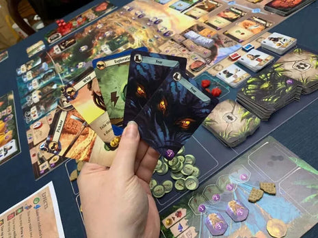 Dit is een foto van het spel Lost ruins of Arnak EN te koop bij Speldorado Spellenwinkel Delft