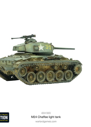 Dit is een foto van het spel M24 Chaffee Light Tank te koop bij Speldorado Spellenwinkel Delft