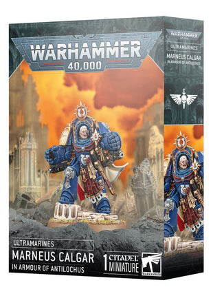 Dit is een afbeelding van het miniatuur Marneus Calgar In Armour Of Antilochus voor het spel Warhammer, te koop bij Tabletop Miniature Wargames spellenwinkel Speldorado in delft
