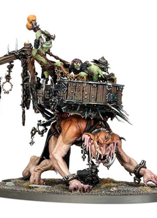 Dit is een afbeelding van het miniatuur Marshcrawla Sloggoth - Orruk Warclans voor het spel Warhammer, te koop bij Tabletop Miniature Wargames spellenwinkel Speldorado in delft
