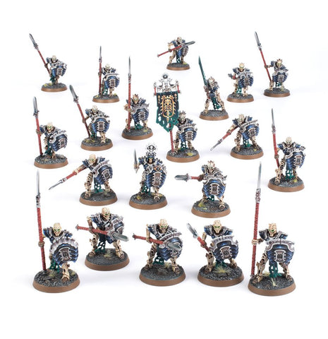 Dit is een afbeelding van het miniatuur Mortek Guard - Flesh Eater Courts voor het spel Warhammer, te koop bij Tabletop Miniature Wargames spellenwinkel Speldorado in delft