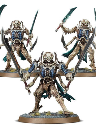 Dit is een afbeelding van het miniatuur Necropolis Stalkers - Nighthaunt voor het spel Warhammer, te koop bij Tabletop Miniature Wargames spellenwinkel Speldorado in delft