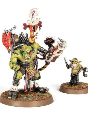 Dit is een afbeelding van het miniatuur Painboss - Orks voor het spel Warhammer, te koop bij Tabletop Miniature Wargames spellenwinkel Speldorado in delft
